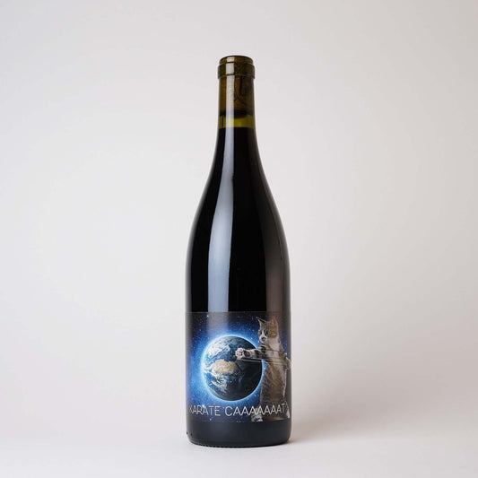 Bottle shot of Bruno Ferrara Sardo Karate Caaaaaaat NV, Red Wine, made by Bruno Ferrara Sardo.